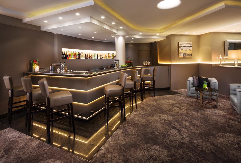 Hotel Plaza Дуйсбург Екстер'єр фото